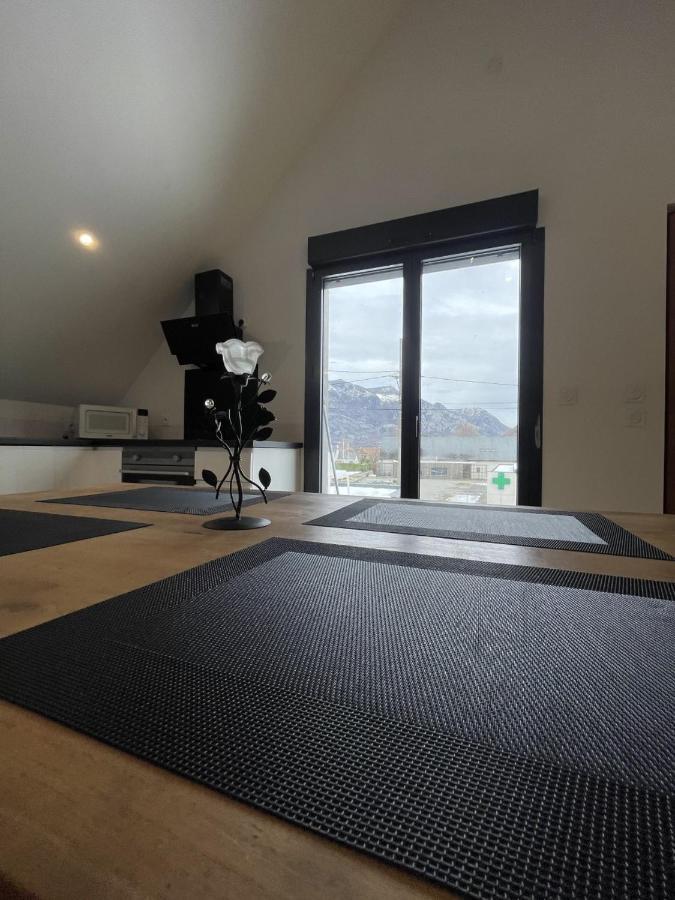 Chaleur Moderne Des Pyrenees Apartment Argeles-Gazost Exterior photo